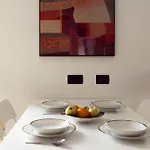 דירה Large Two Bedroom Family App - Free Parking לובליאנה