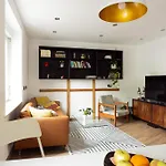 Large Two Bedroom Family App - Free Parking * Ljubljana