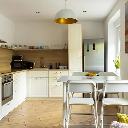 Apartman Large Two Bedroom Family App - Free Parking Ljubljana