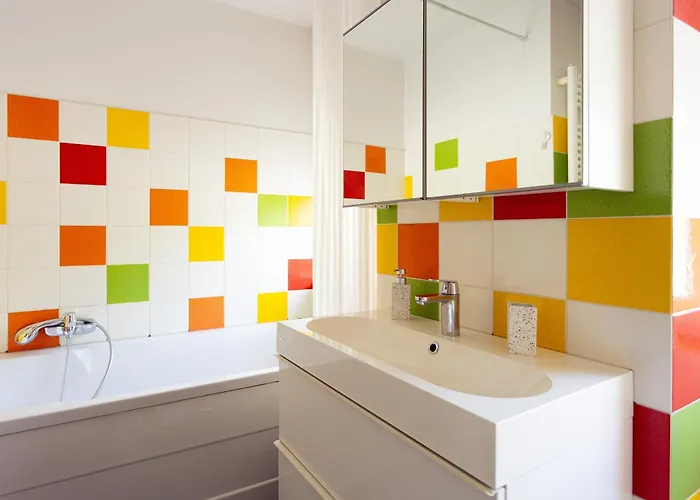 Large Two Bedroom Family App - Free Parking * Lublana