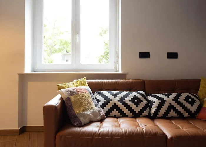 Apartament Large Two Bedroom Family App - Free Parking *